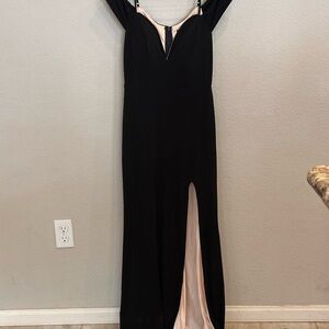 Elegant Black Evening Gown